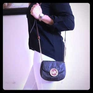 😃MICHAEL KORS😃 logo Crossbody MK